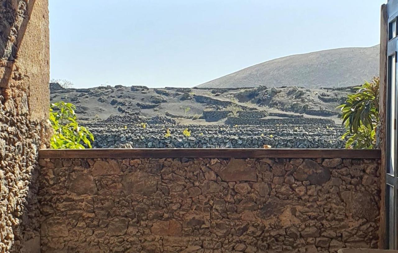 ティアス Casa "Entre Vinedos" En Masdacheヴィラ エクステリア 写真